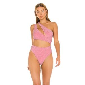 BRAND NEW ✨ Love wave the Tenzin One Piece in Pink size small